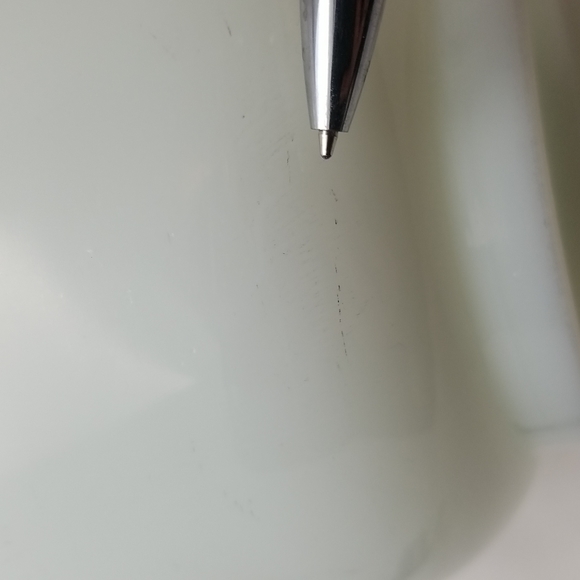 Hamilton Beach Milk Glass Mixing Bowl - Picture 12 of 13